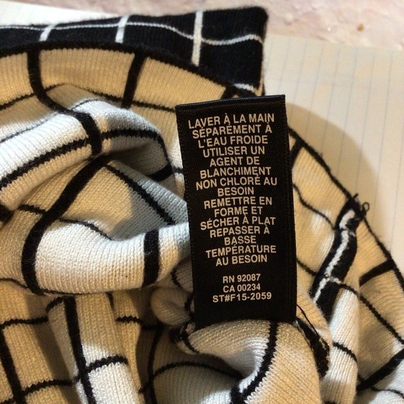 Saks fifth avenue checkered short stretchy, geometric, trellis women knit top - Picture 8 of 11